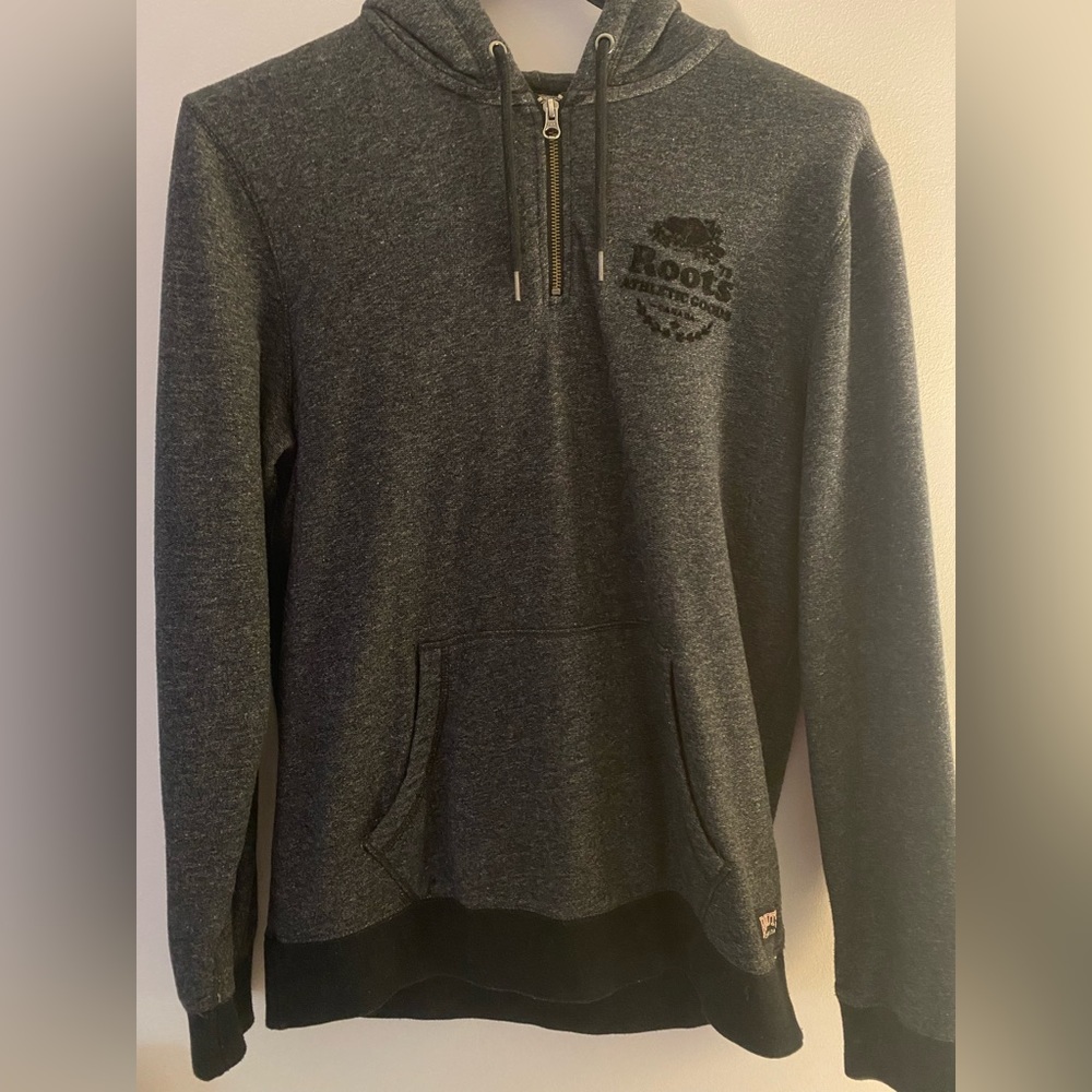 Roots Black Pepper Quarter-Zip Hoodie Size M